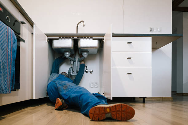 Professional Drain Cleaning technician working in Westmoreland, TN